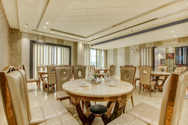 Food & Drinks 5, Townhouse OAK Hotel C Pearls, Delhi