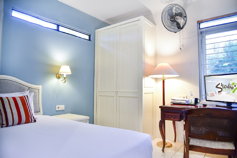 Bedroom 4, Studio 7 Parahyangan - Guest House Bandung, Bandung