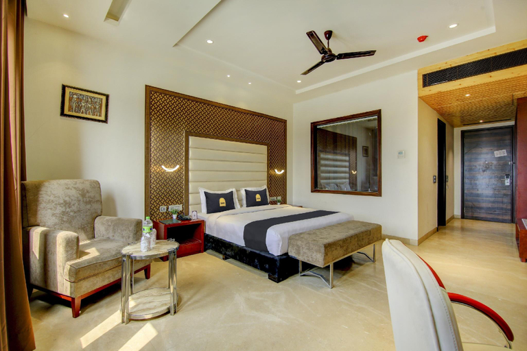 Bedroom 3, Townhouse OAK Hotel C Pearls, Delhi