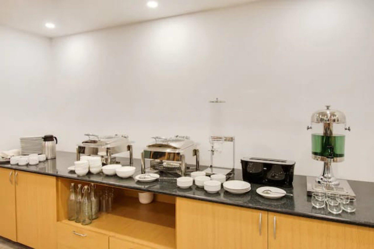 Food & Drinks, Alana Townhouse, Krishna