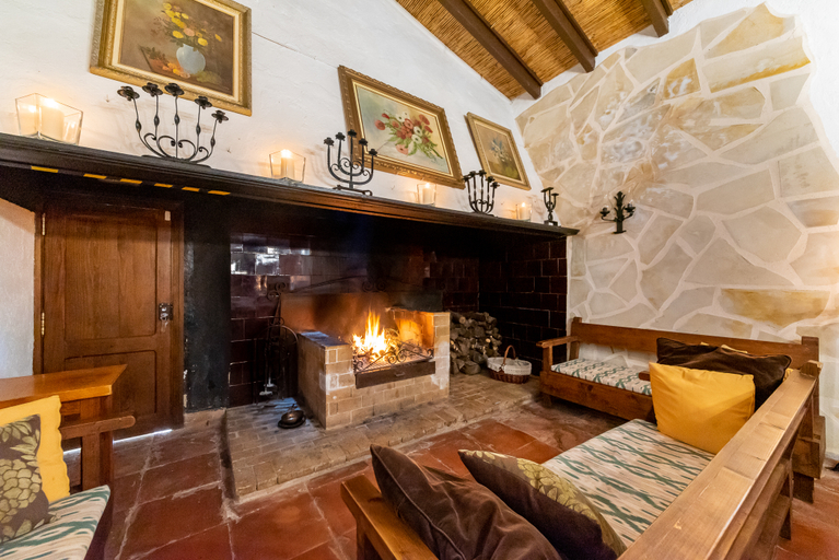 Public Area 4, Hotel Rural Predio Son Serra, Baleares