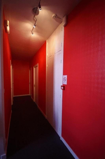 Public Area 3, Hotel Little Lodge, Finistère