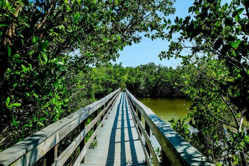 Blind Pass Condo A103 on beautiful Sanibel Island, Lee