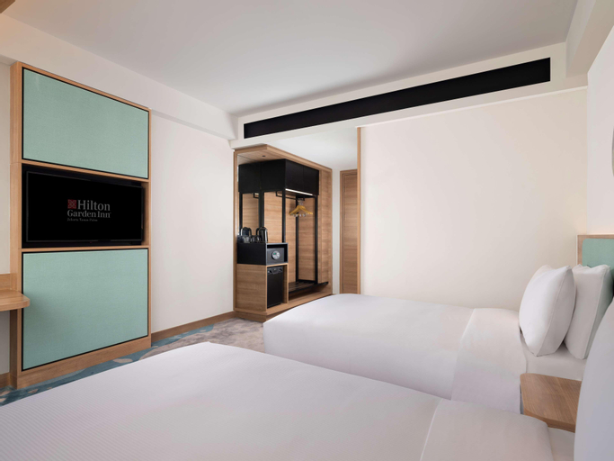 Bedroom 27