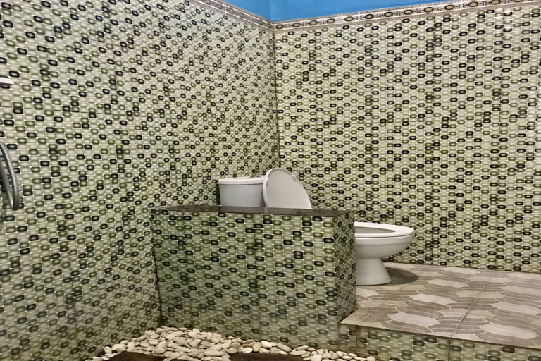 Bathroom 3, Penginapan My Flower Homestay Air Sanih, Buleleng