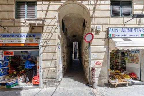 Castelli's Apartment for your holiday 12, Genova
