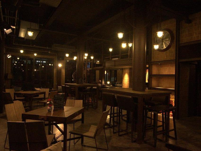 Food & Drinks 2, Inn A Day, Phra Nakhon