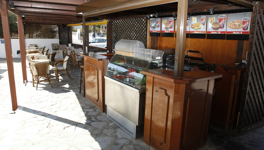 Food & Drinks 5, Kritshotel, Crete