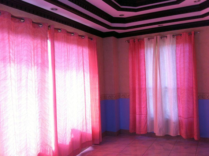 Others 2, Qbens Lodge, Tandag City