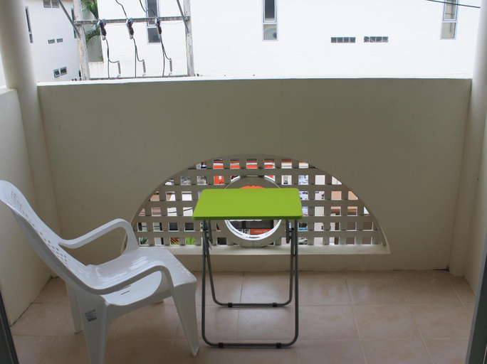 Others 3, We Love Kata Hotel, Pulau Phuket