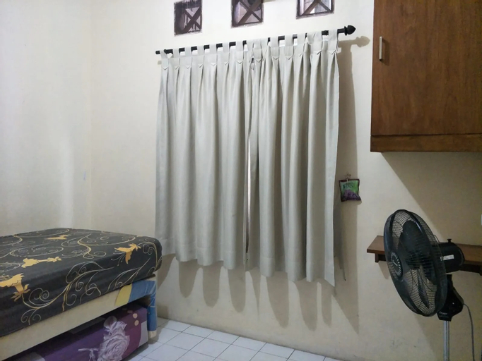 Bedroom 4, Hostel Bogor (Perlu Bukti Nikah), Bogor