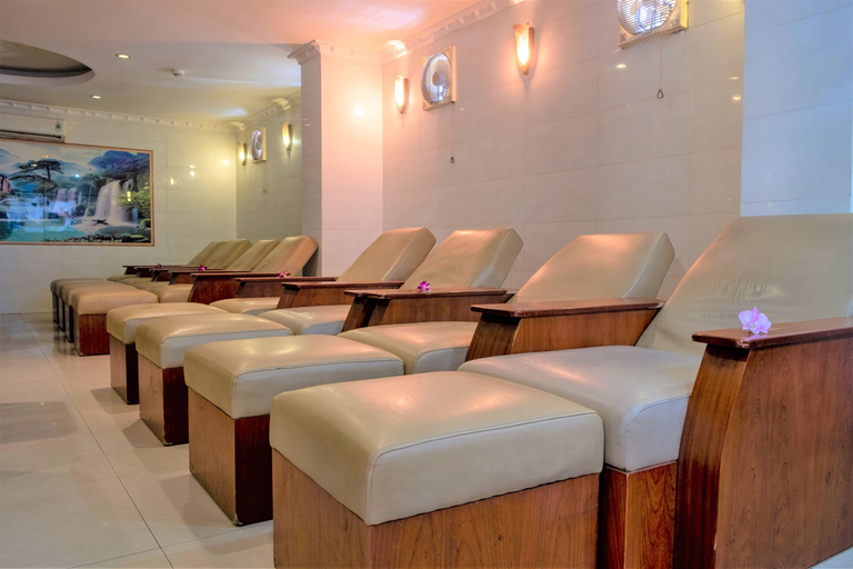 Others 4, Phong Lan 2 Hotel, District 9
