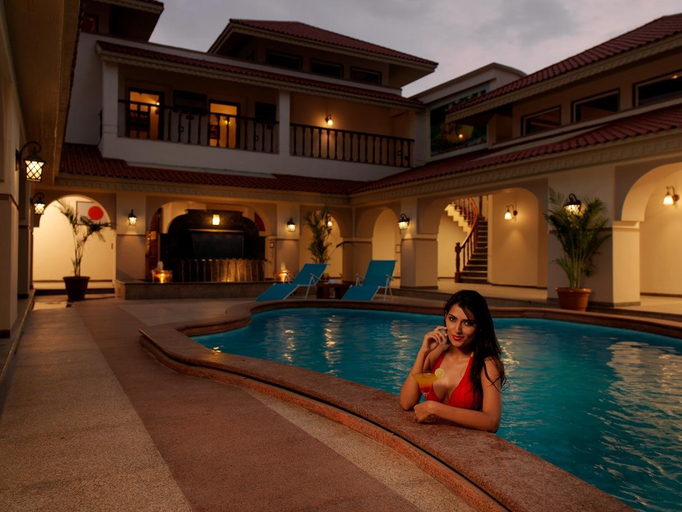 Others 5, Neonz Resort, Anand
