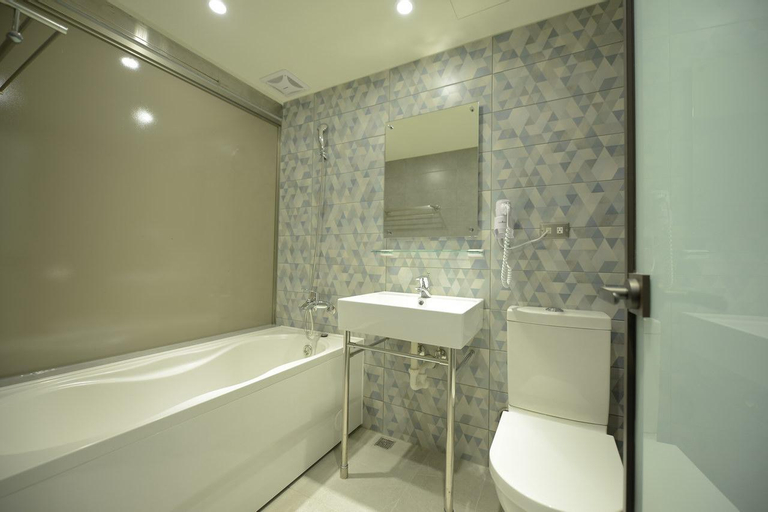 Bedroom 4, Ximen Hotel-B, Taipei City