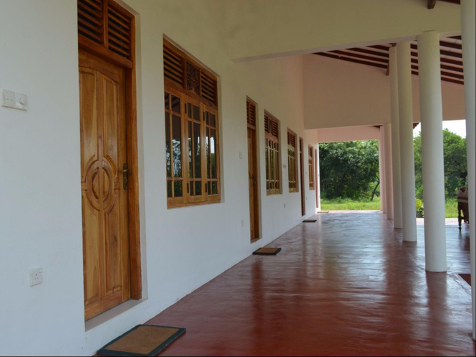 Others 5, Ruins Villa, Thamankaduwa