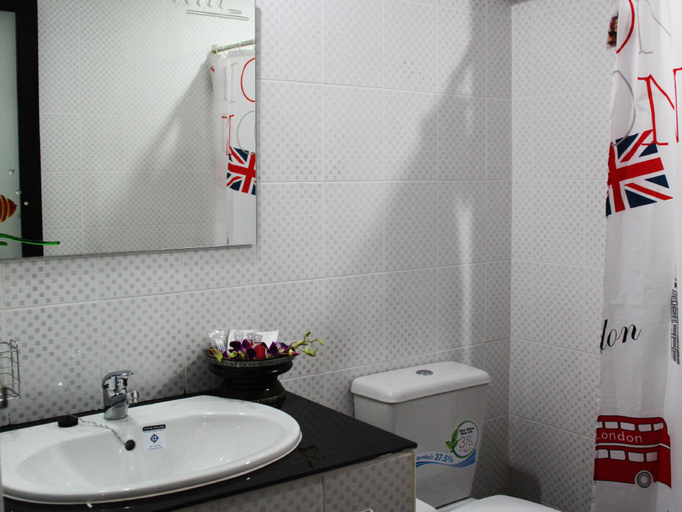 Bathroom 5, Krabi City View Hotel, Mueang Krabi