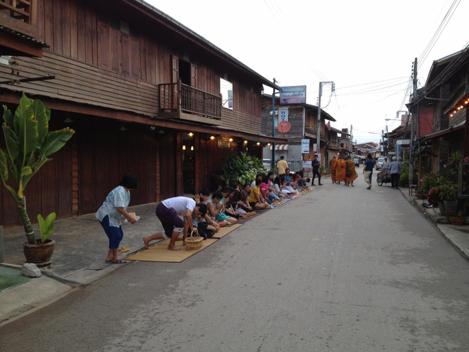 Others 3, Chandra Varin Hometel, Chiang Khan
