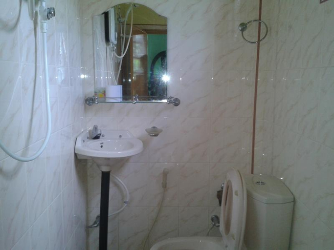 Bathroom, Gamagedara Resort, Dambulla