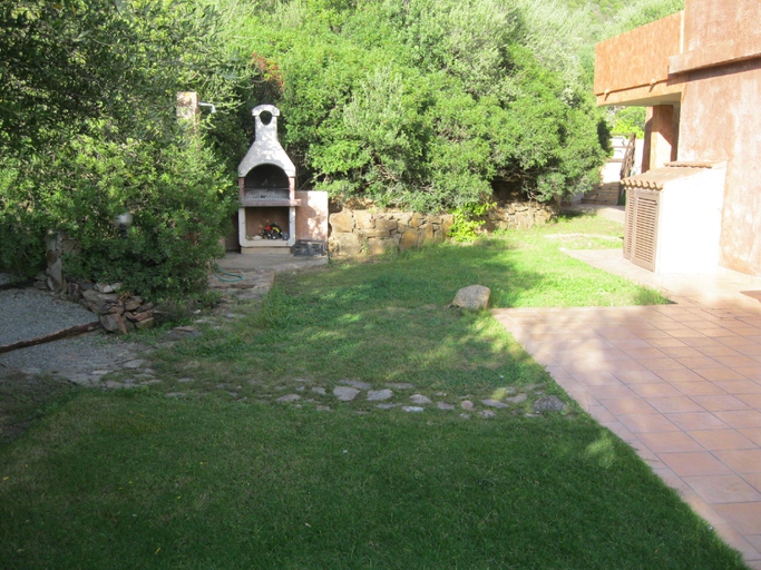 Others 3, VILLA LENTISCO, Cagliari