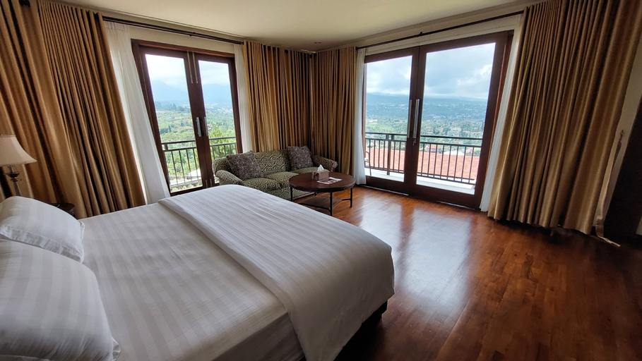 Bedroom 4, The Eight by Villa Panorama Sanad, Bogor