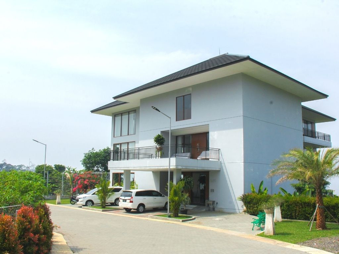 Exterior & Views 2, Star Magnolia Guest House, Bandung