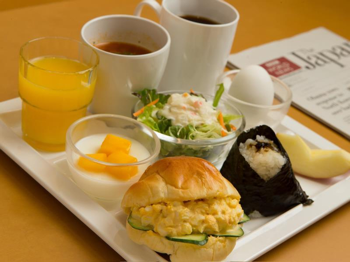 Food & Drinks 5, Ueno Hotel, Taitō