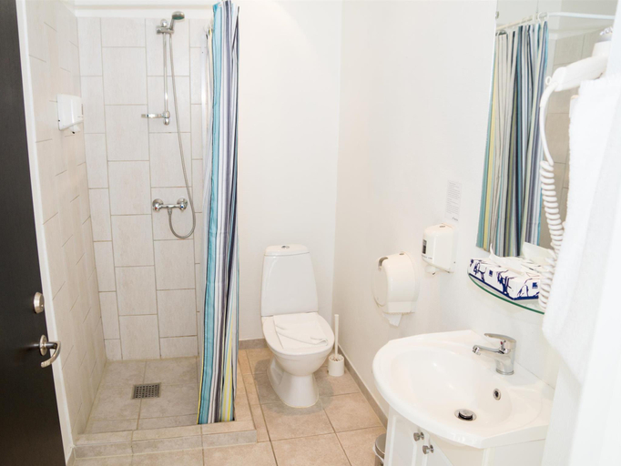 Bathroom 5, Prinsen Hotel, Aalborg