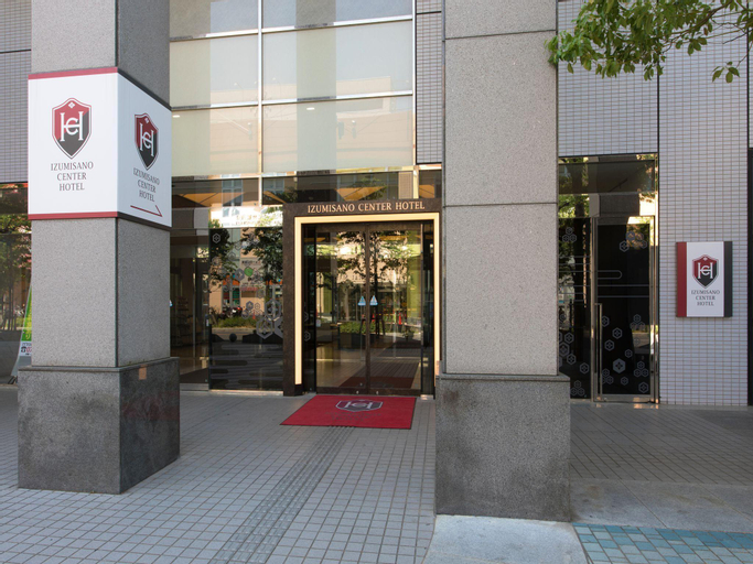 Exterior & Views 26