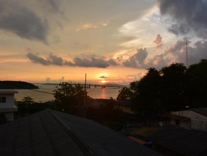 Others 5, Big House Kohsichang, Koh Si Chang