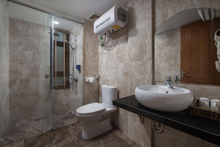 Bathroom 4, Golden Villa Sapa Hotel, Sa Pa