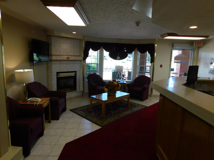 Public Area 2, Western Budget Motel 1, Division No. 11