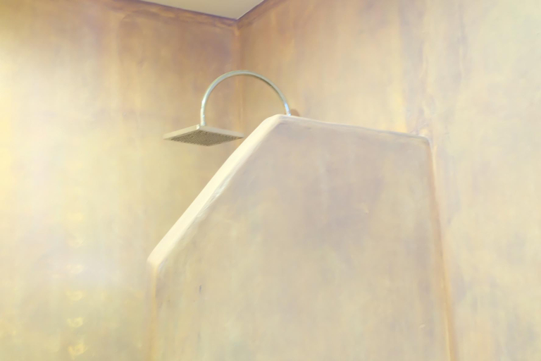 Bathroom 4, Hugga Pai, Pai