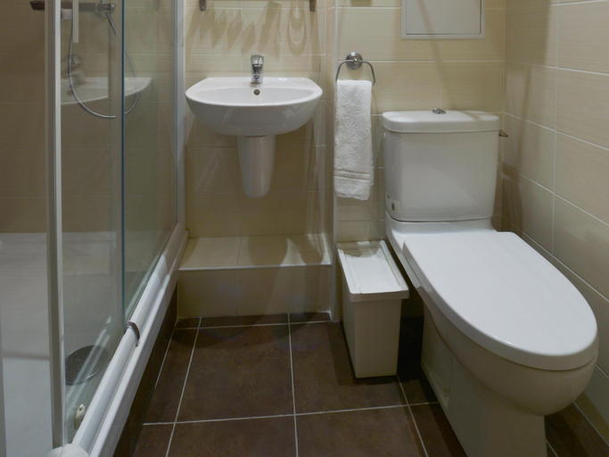 Bathroom 4, Hotel du Quai de Seine, Paris