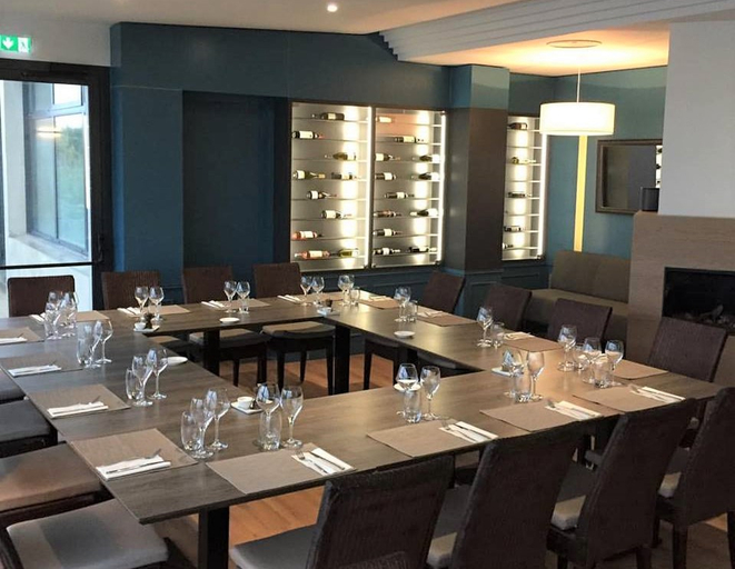 Food & Drinks 3, Logis Hotel & Restaurant Les Mouettes,Larmor Plage, Morbihan