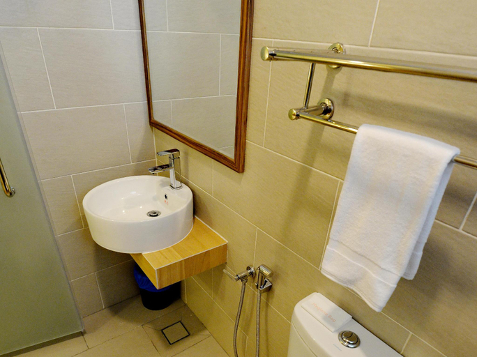 Bathroom 4, Rimba Hotel, Kuala Terengganu