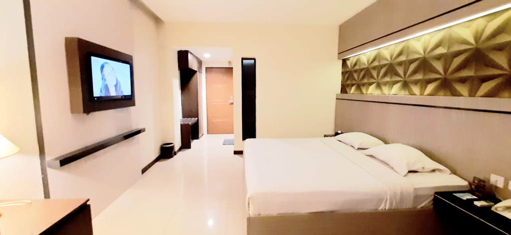 Bedroom 24