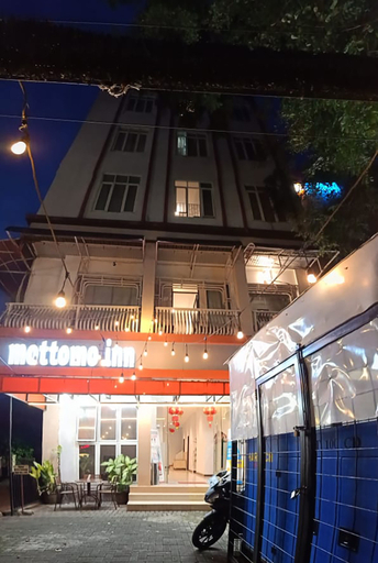 Exterior & Views 3, Mottomo Inn, Manado