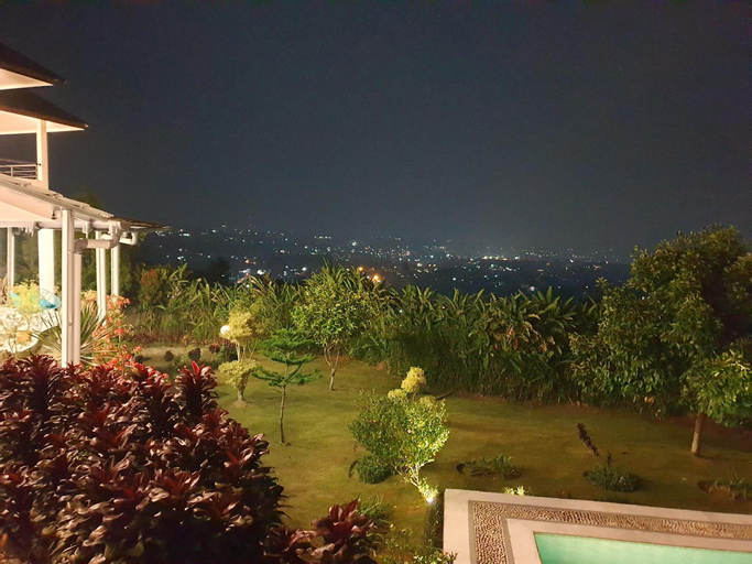 Exterior & Views 2, Villa Eldorado - Panorama Sky Meets Paradise Ground, Bogor