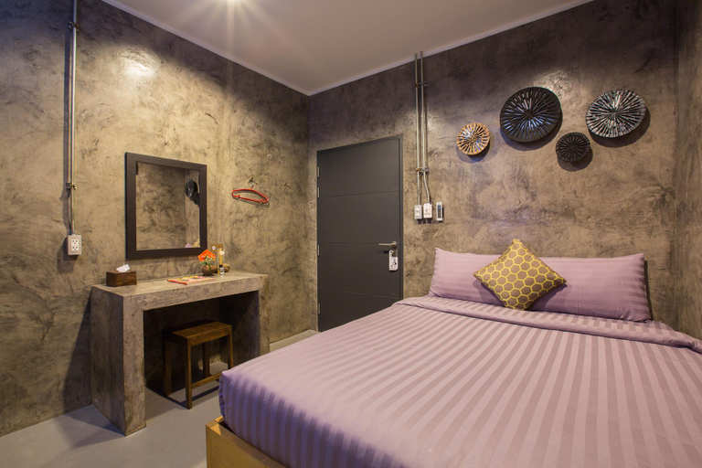Bedroom, Na Siam Guesthouse, Phuket Island