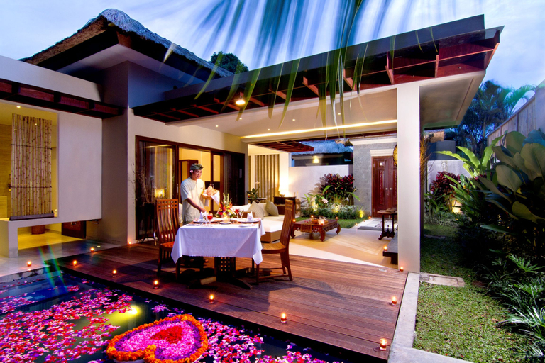 Public Area 4, Desamuda Village Seminyak, Badung