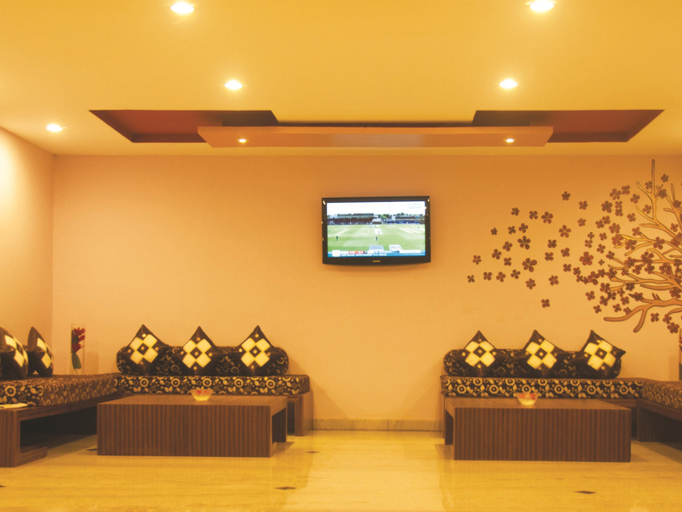 Public Area 3, Sterling Yelagiri, Vellore