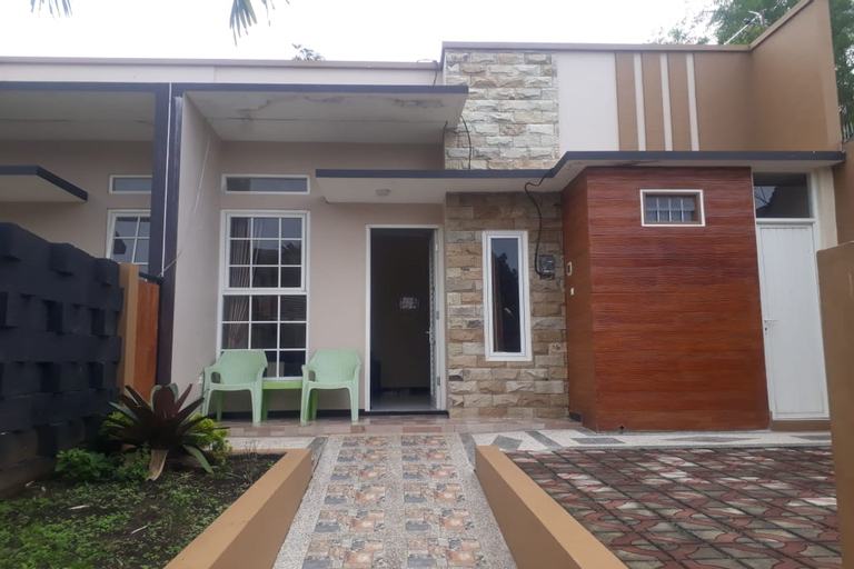 Fortuna Homestay 8, Malang