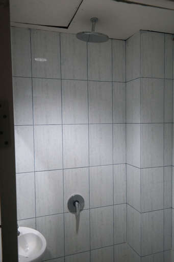 Bedroom 5, RedDoorz @ Jalan Somba Opu Losari, Makassar