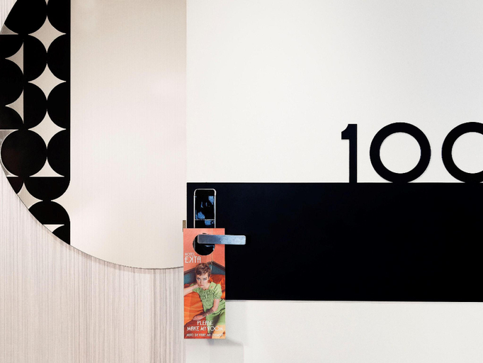 Public Area 4, Hotel EKTA, Paris