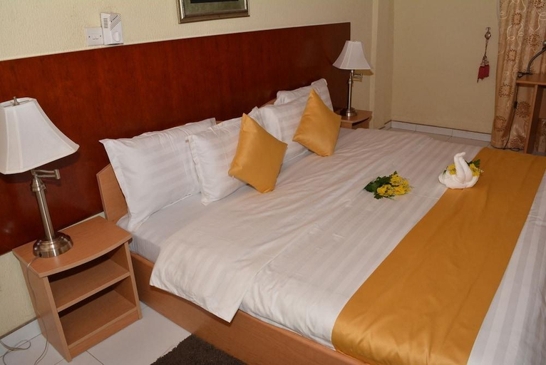 Bedroom 2, Eusbett Hotel, Sunyani