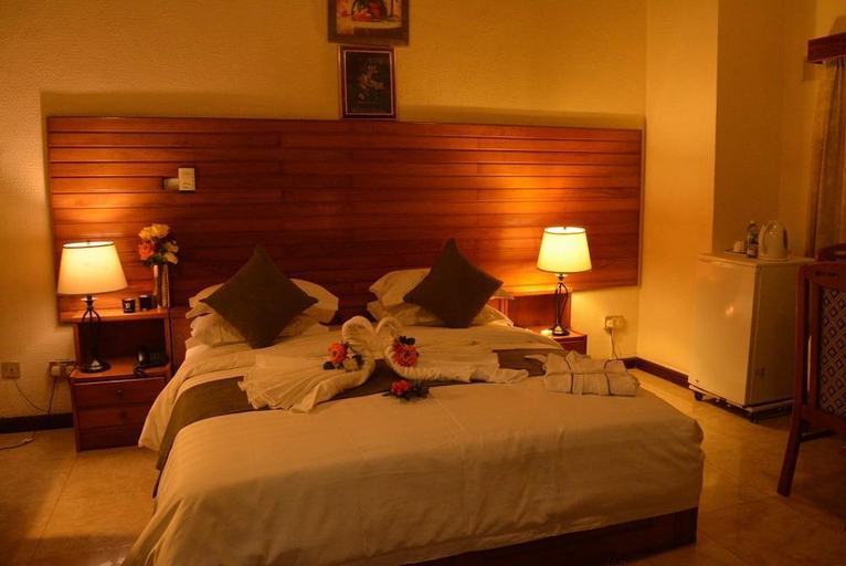 Bedroom 2, Eusbett Hotel, Sunyani