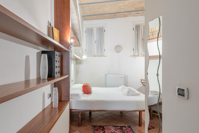 Others 5, Roman Forum Cozy Apartment, Rome