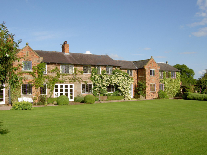 Others 5, Manor Farm, Cheshire East