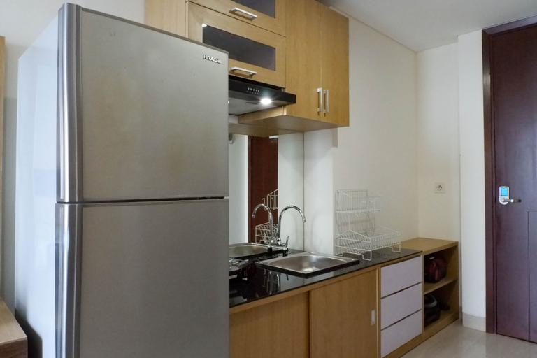 Others 2, Serene Exclusive Modern Studio Apartment at Grand Sungkono Lagoon By Travelio, Surabaya