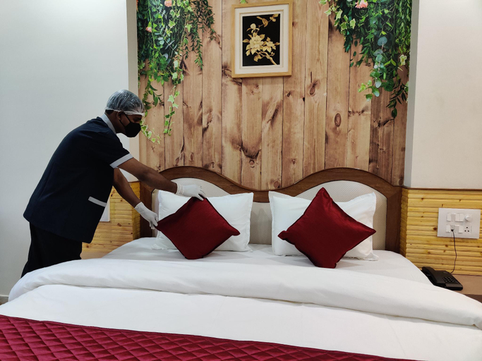 Bedroom 2, Hotel Blooming Soul, Kolhapur